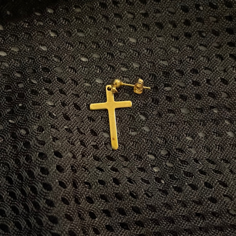1 Fake Gold Cross Earring, THRIFTED